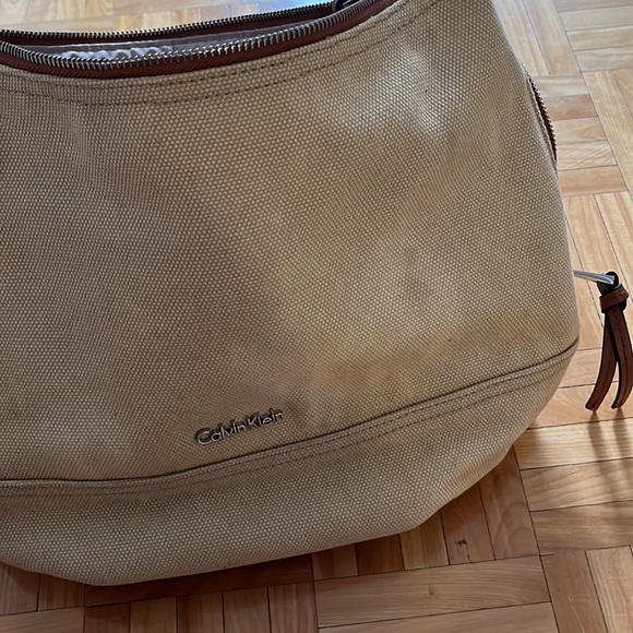 Calvin Klein bag - Picture 7 of 8